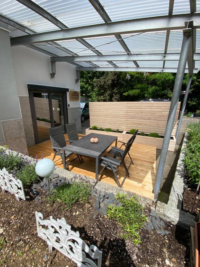 Alblounge Vip Appartement Neuffen Exteriér fotografie